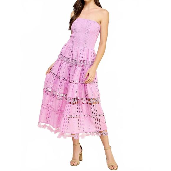 STRUT & BOLT Dresses & Skirts - NEW STRUT & BOLT eyelet lace tube dress in pink